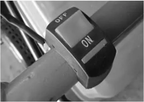 KisanKraft-KK-MCH-01D-Maize-Harvester-fig- (7)