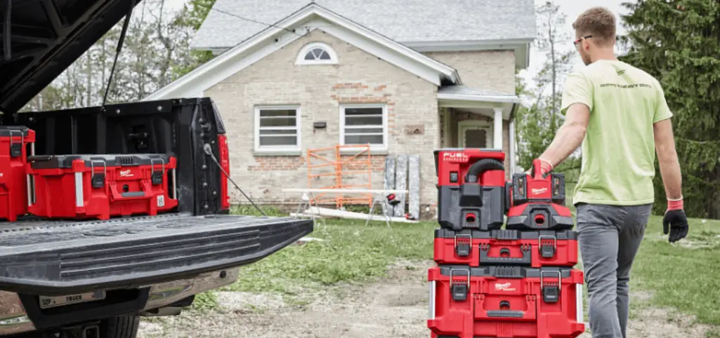 Milwaukee M18 Pc6 6 Bay Packout Charger Instruction Manual