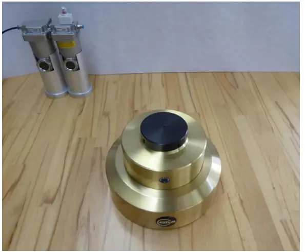 KUZMA XL AIR Turntable - INTIAL