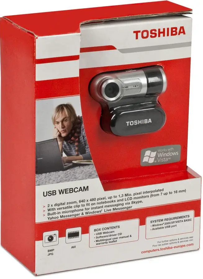 Toshiba-PX1342E-1-USB-Webcam-Whats-in-the-Package