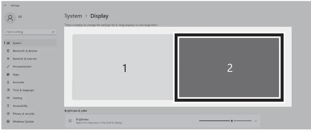 LG-16MR70-Series-Portable-Monitor-17