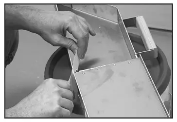 WAL-BOARD TOOLS 051-007 Pro Quick Load Drywall Taper - spoocl compartment