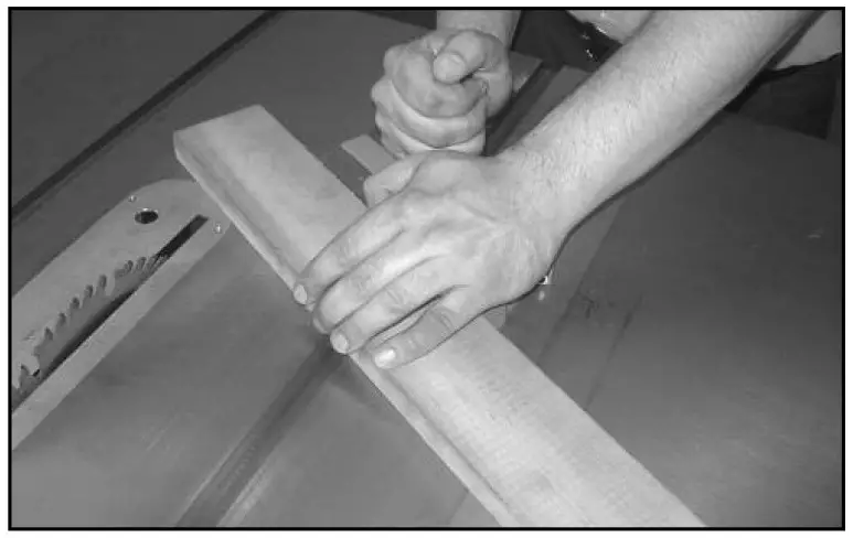 CENERAL 850-3 10 Inch Automated Deluxe Left Tilt Cabinet Saw - ELECTRICAL CONNECTIONS 27