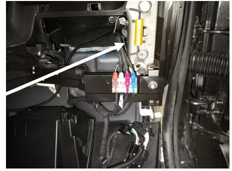 INTERMOTIVE-C-ILISC704-AD-Wheel-Chair-Lift-Interlock-System-Installation-Guide-fig 8