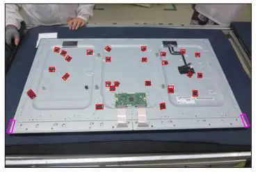 DELL-U4323QE-UltraSharp-43-Inch-4K-USB-C-Hub-Monitor-fig-19