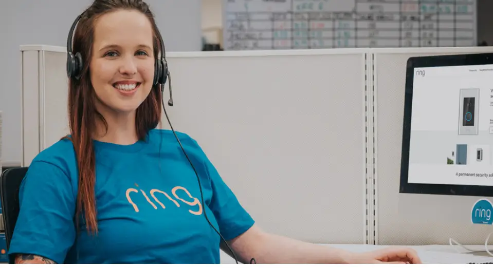 ring 8VR1E7-0EN0 Video Doorbell Elite - visitors