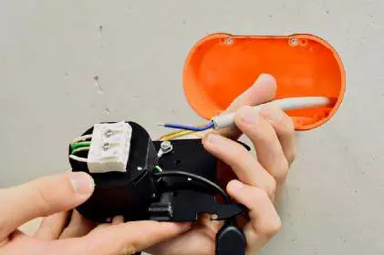 4viveroo-REV20211221-Free-MountingSet-Inwall-Furniture-and-5