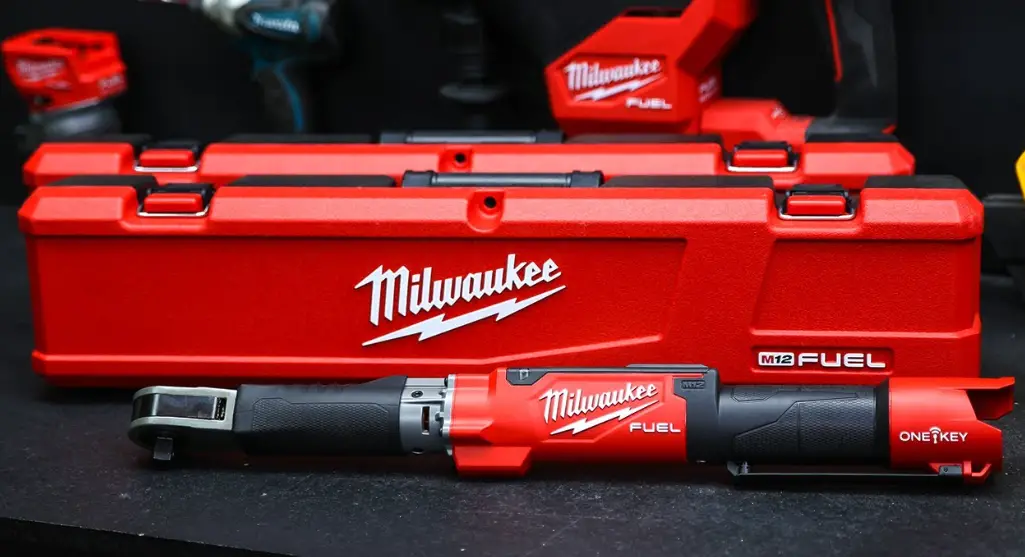 Milwaukee M12 Oneftr12 Digital Torque Wrench Instruction Manual