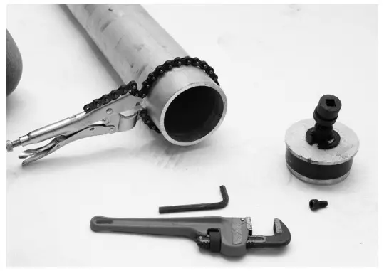 MARSHALLTOWN 29592 Spin Screed Gas Powered Unit - INSTALLING 1