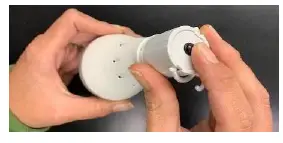 LIVING-glow-CP-BL03-9WELN-Battery-Backup-Light-Bulbs-fig- (6)