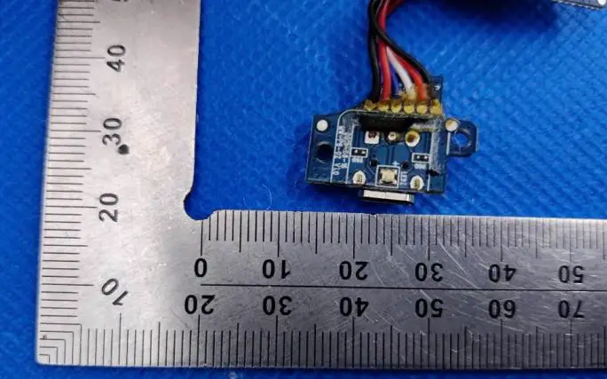 AGC-2ALXL-P6I-Muzen-Disco-Portable-Bluetooth-Speaker-fig-4