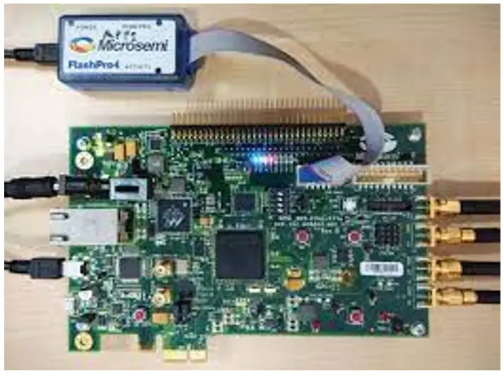 Microsemi DG0611 Implementing JESD204B Interface Using SmartFusion2
