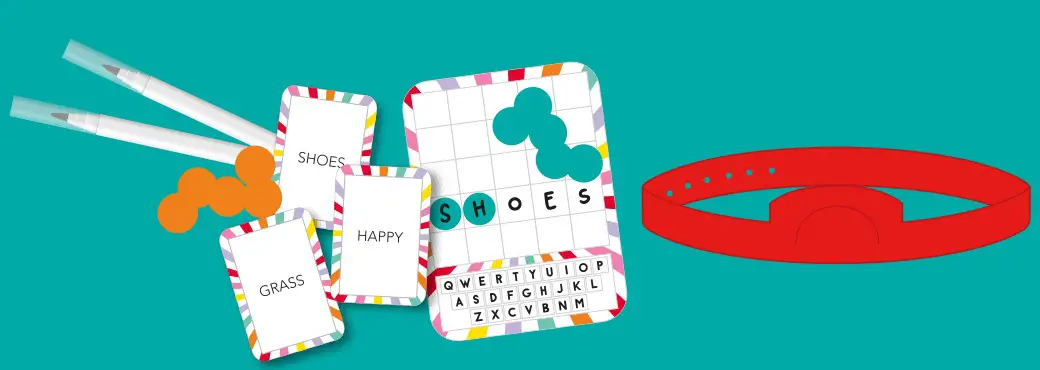 Fizz Creations WORD UP Guessing Game - FIG 1