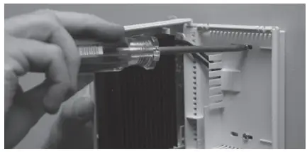 STELPRO-STE402NP-Smart-Electronic-Thermostat-fig 4