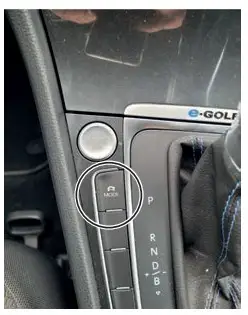 VOLKSWAGEN 2019 e-Golf Electric Vehicle - Eco Mode