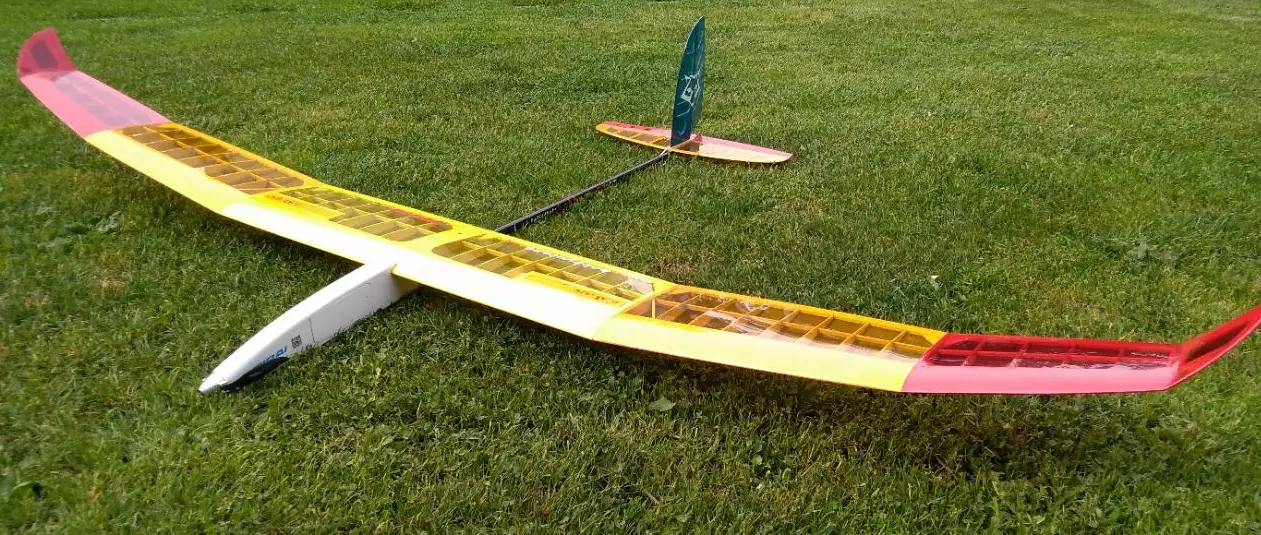 Hobbyarena Mirai V F3-res Thermal Gliders Instruction Manual Hobbyarena Mirai V F3-res Thermal Gliders Instruction Manual