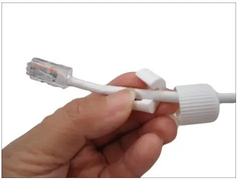 ACTi Z85 Outdoor Zoom Dome - Insert the sealing