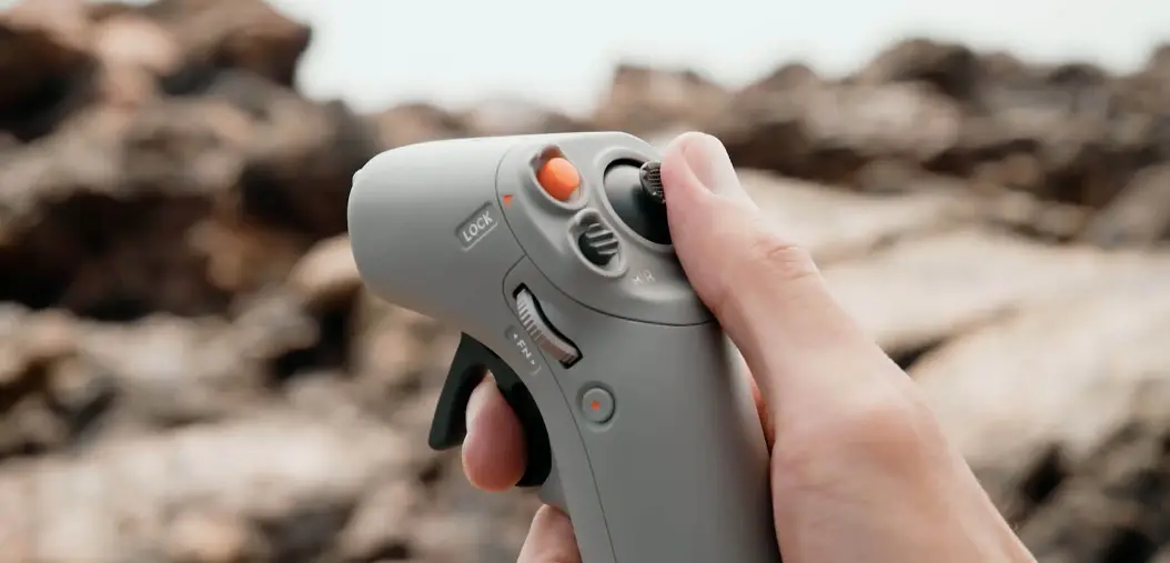 Dji Rc Motion 2 Controller User Manual Dji Rc Motion 2 Controller User Manual