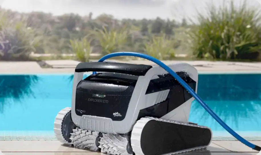 Maytronics 8151910 Robotic Pool Cleaner Instruction Manual Maytronics 8151910 Robotic Pool Cleaner Instruction Manual