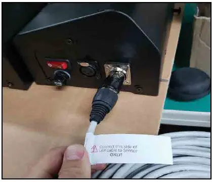 UNEEKOR EYE XO SIG12 Golf Simulator Package-fig-2