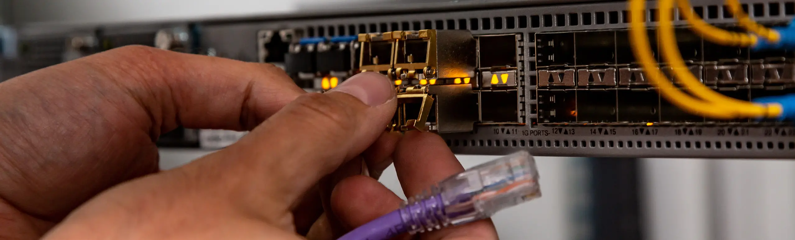 Extreme Networks Optical Transceivers and Cables -