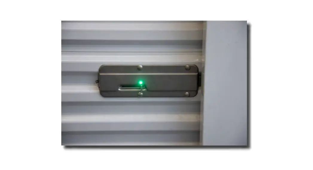 Onity Passport Lock Self-storage Contactless Access System Installation Guide Onity Passport Lock Self-storage Contactless Access System Installation Guide