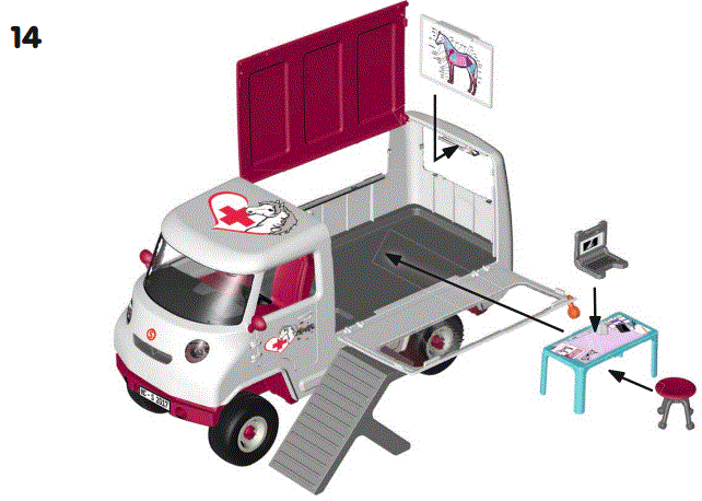 schleich-42439-Mobile-Vet-with-Hanoverian-Foal-FIG-13