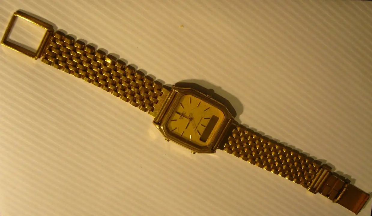 SEIKO H449 Duo Display Quartz Alarm Monograph Watch