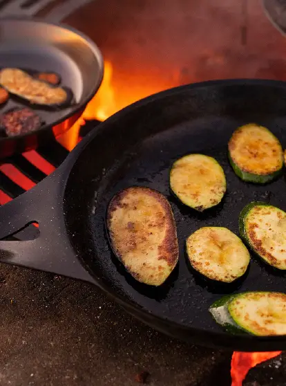 SOLIDTEKNICS-Seamless-Iron-Frying-Pan-12