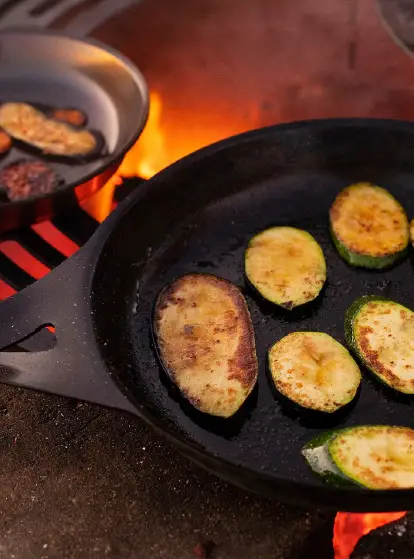 SOLIDTEKNICS-Seamless-Iron-Frying-Pan-13