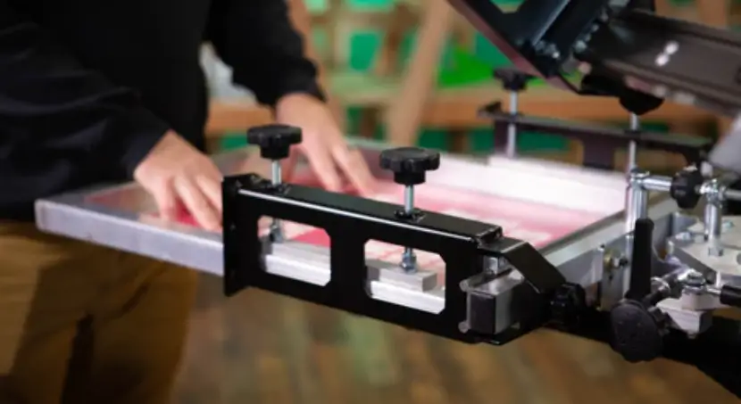 Riley Hopkins 300 Series Side Clamp Instruction Manual Riley Hopkins 300 Series Side Clamp Instruction Manual