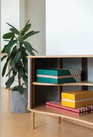 UMAGE-EOS-UP-Mini-Wall-Light-fig- (14)