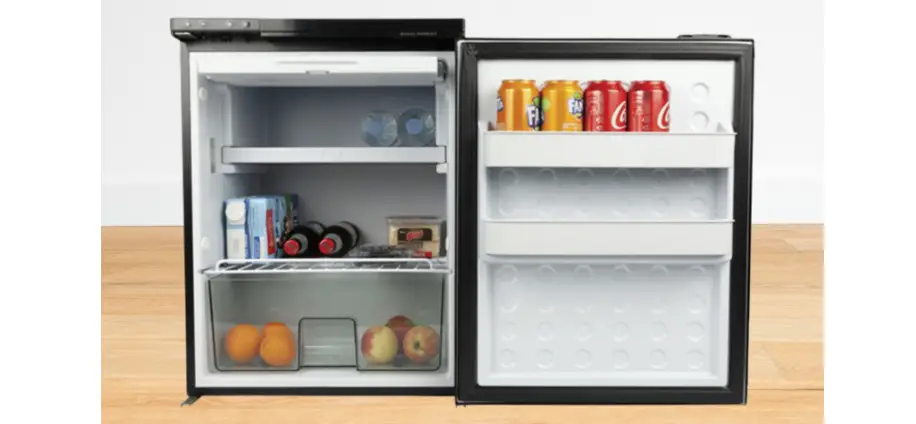 Brass Monkey G H-1673 90l Caraven Fridges With Freezer User Manual