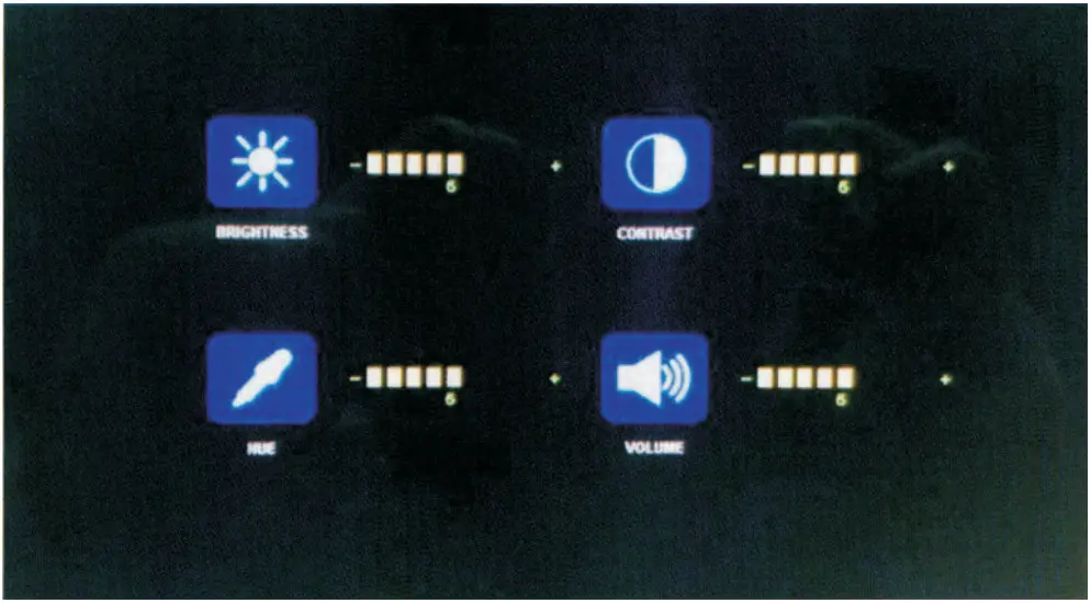 caravansplus CRM7377 1080P HD Digital Wireless Backup Camera DVR System - PICTURE