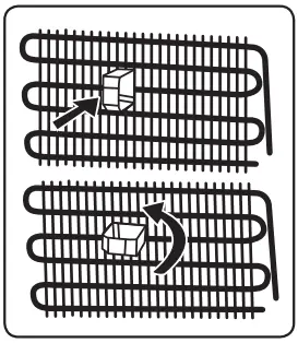 DAEWOO FTL213FWT0RS Fridge Freezer - plastic distance
