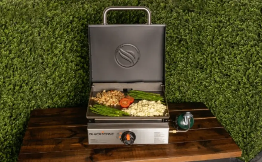 Blackstone 1867 17 Griddle For Recreational Vehicles Owner's Manual Blackstone 1867 17 Griddle For Recreational Vehicles Owner's Manual