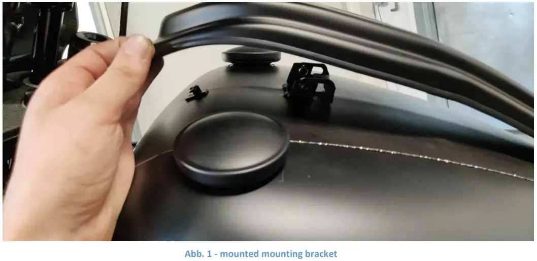 CULT WERK HD BRO120 Dash Cover - screw lock