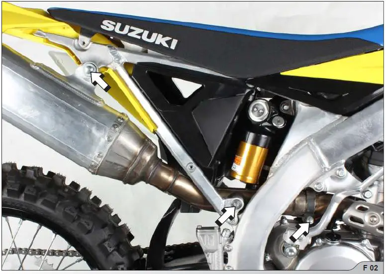 AKRAPOVIC-S-S4MET11-BNTA-Evolution-Line-Full-System-Exhaust-FIG-7