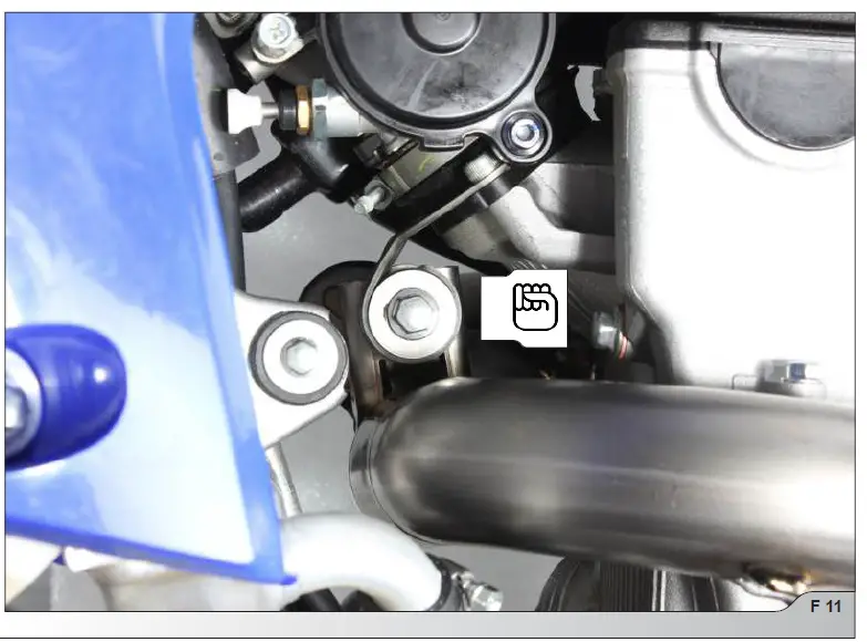 AKRAPOVIC-S-Y4MET15-CIBNTA-Evolution-Line-Full-System-Exhaust-fig- (20)