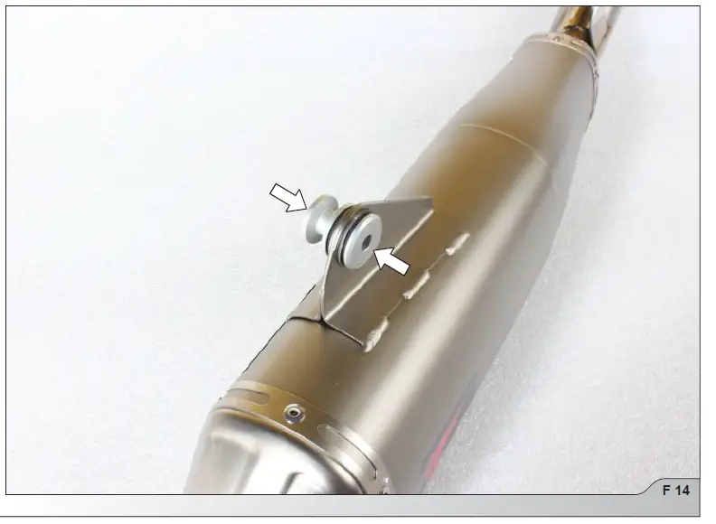 AKRAPOVIC-S-Y4MET15-CIBNTA-Evolution-Line-Full-System-Exhaust-fig- (23)