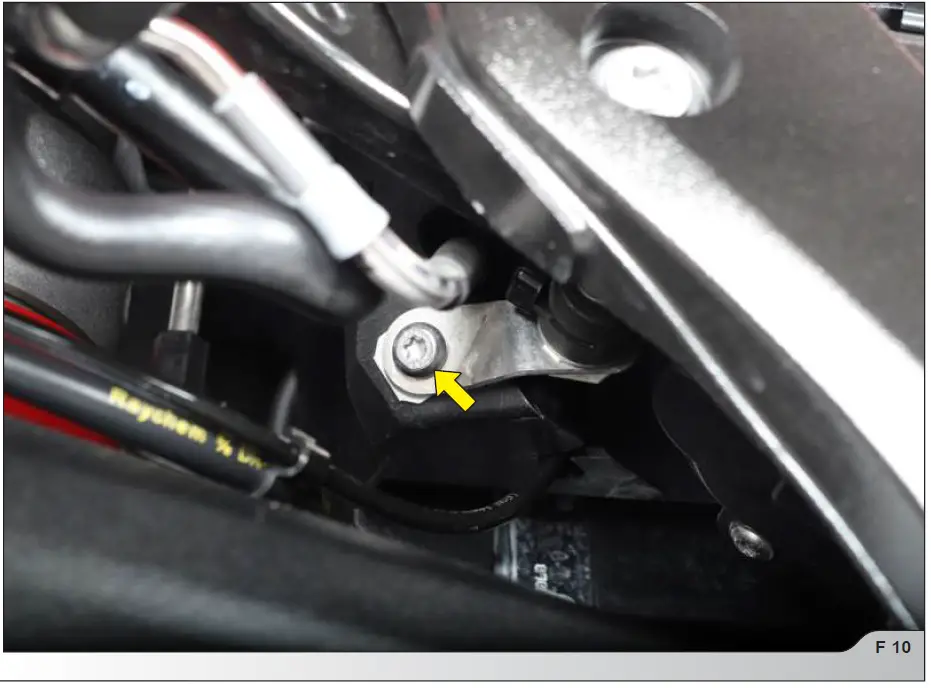 AKRAPOVIC-E-B10E9-Exhaust-System-Optional-Headers-fig-14