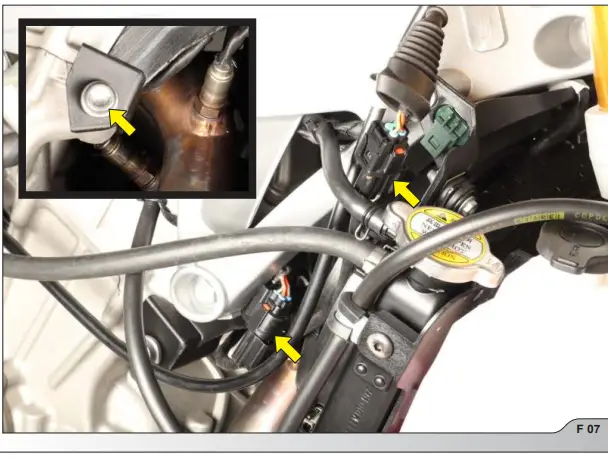 AKRAPOVIC-S-A6R4-HAPC-Racing-Line-Full-System-Exhaust-FIG-11