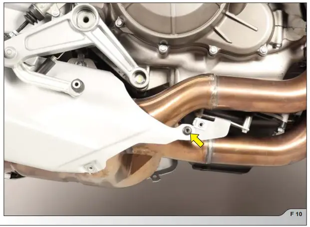 AKRAPOVIC-S-A6R4-HAPC-Racing-Line-Full-System-Exhaust-FIG-14
