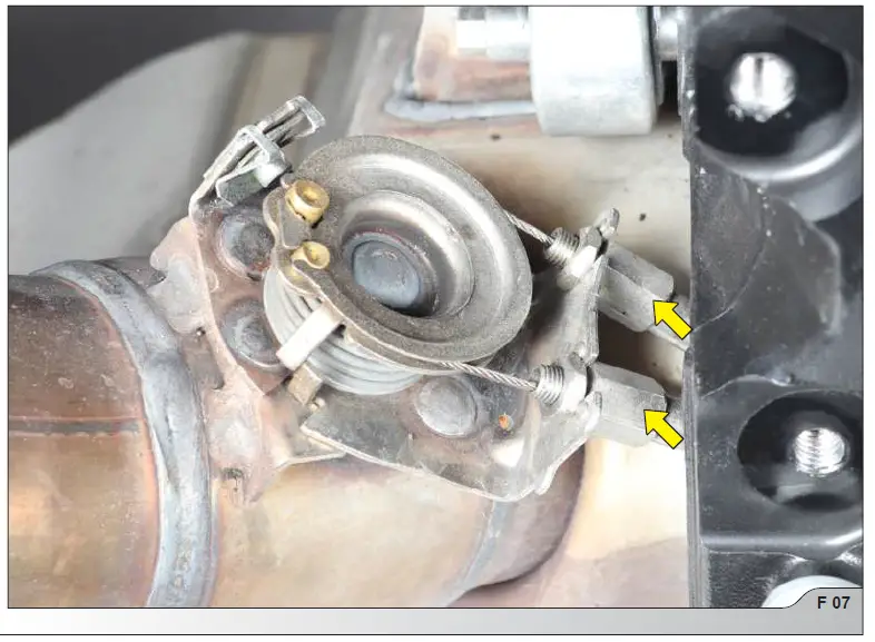 AKRAPOVIC-E-B10R8-Exhaust-System-Optional-Headers-fig- (11)