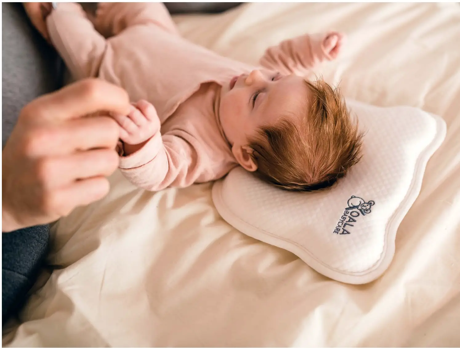 KOALA BABYCARE HUGS COMFY Multifunctional Pillow - KOALA PERFECT HEAD