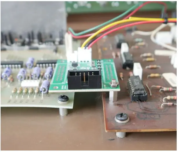 TUBBUTEC-Moog-Opus-3-Electronics-Piano-fig-1 (5)