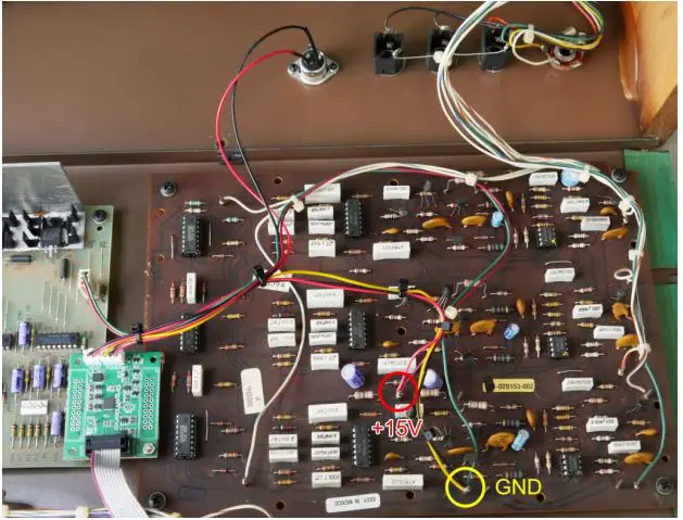 TUBBUTEC-Moog-Opus-3-Electronics-Piano-fig-1 (6)