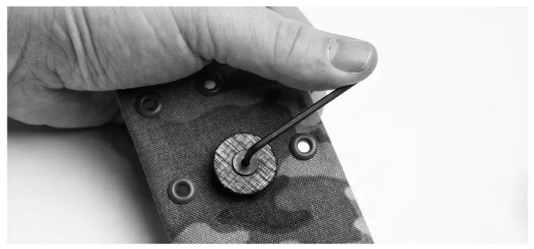 Ferro Concepts - Radio™ Pouch Set Up