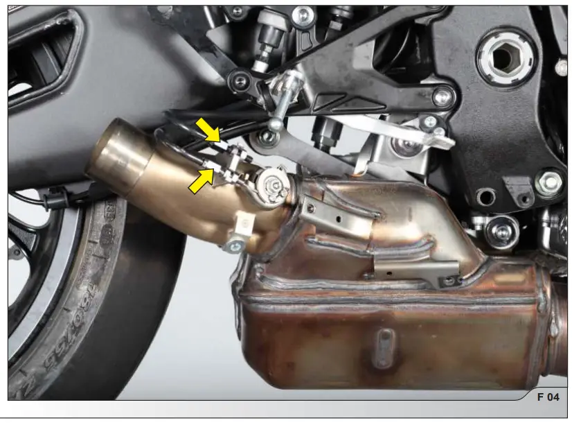 AKRAPOVIC L Y10SO17 Exhaust System Optional Link Pipe Collector - EXHAUST SYSTEM 3