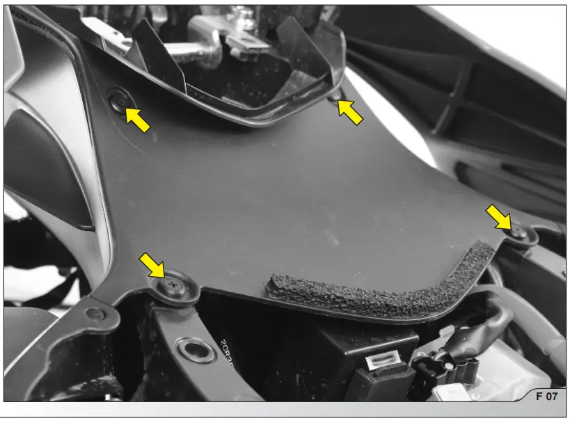 AKRAPOVIC L Y10SO17 Exhaust System Optional Link Pipe Collector - EXHAUST SYSTEM6